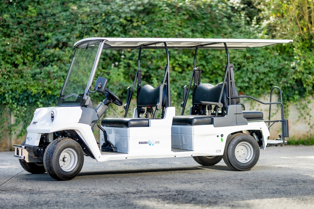 6-seater rental Hockenheim - 7 Days